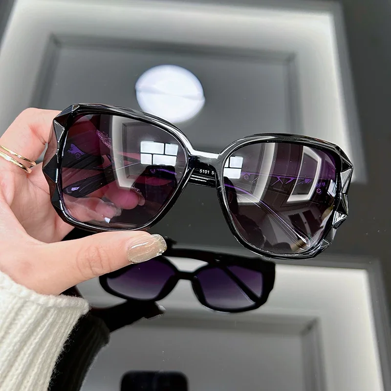 Designer Sunglasses - 빈티지 스타일의 오버사이즈 선글라스, 여성용, 큰
