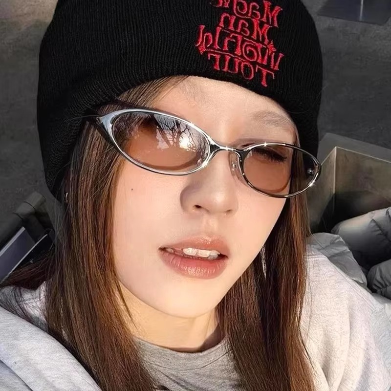 레트로 스타일의 타원형 디자인 선글라스, 여성용, 새로 - Designer Sunglasses 리뷰 및 가격